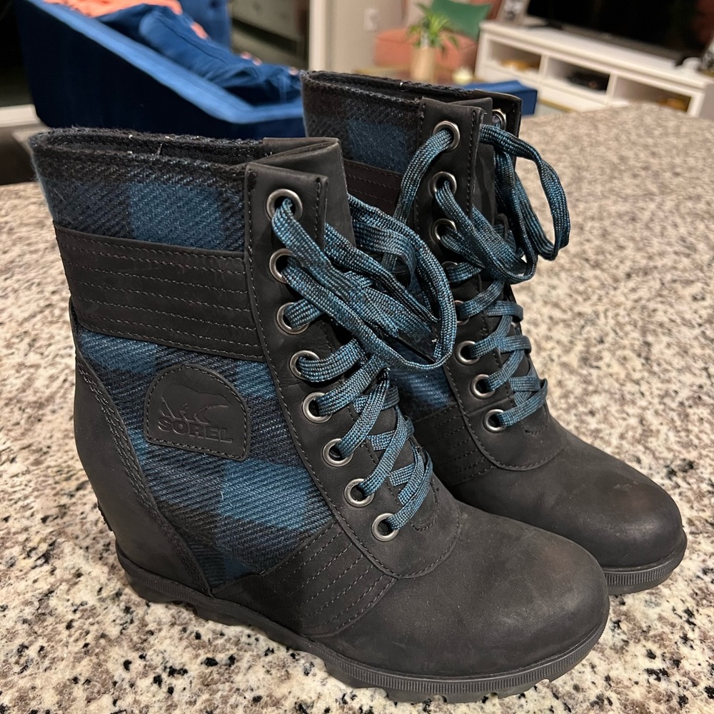 Sorel Women’s Lexie Boot Size 8